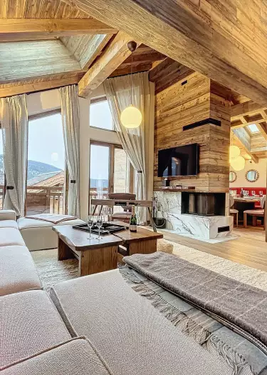 New Chalet · Swimming Pool · Jacuzzi · Spa · Private Buggy